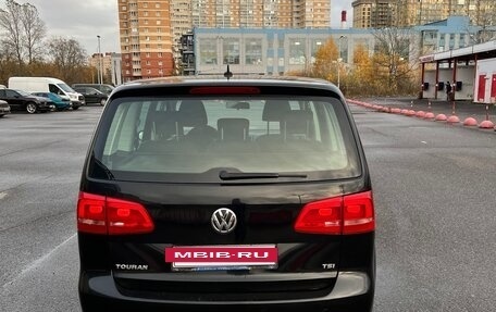 Volkswagen Touran III, 2012 год, 1 250 000 рублей, 6 фотография