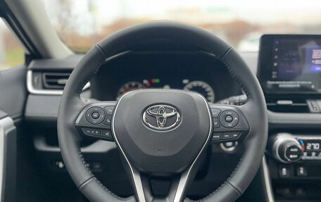 Toyota RAV4, 2025 год, 3 850 000 рублей, 16 фотография