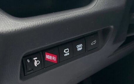 Toyota RAV4, 2025 год, 3 850 000 рублей, 9 фотография