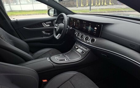 Mercedes-Benz E-Класс, 2022 год, 8 300 000 рублей, 20 фотография