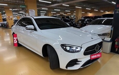 Mercedes-Benz E-Класс, 2021 год, 5 100 000 рублей, 1 фотография