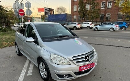 Mercedes-Benz B-Класс, 2010 год, 960 000 рублей, 4 фотография