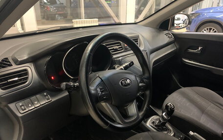 KIA Rio III рестайлинг, 2013 год, 739 000 рублей, 14 фотография