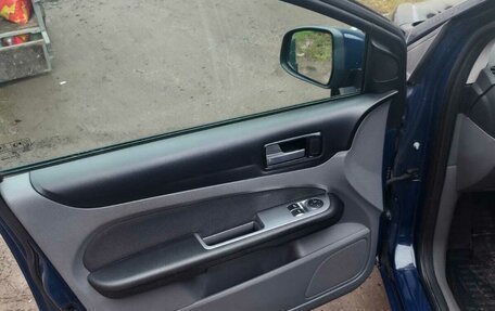 Ford Focus II рестайлинг, 2010 год, 950 000 рублей, 3 фотография