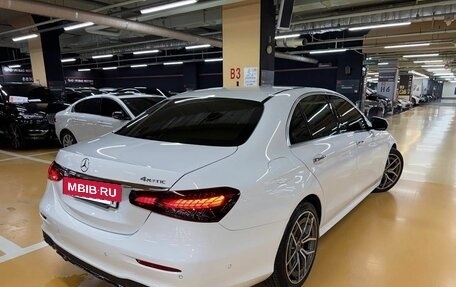 Mercedes-Benz E-Класс, 2021 год, 5 100 000 рублей, 2 фотография
