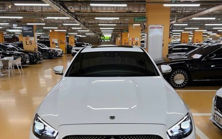 Mercedes-Benz E-Класс, 2021 год, 5 100 000 рублей, 5 фотография