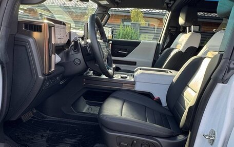 GMC Hummer EV, 2023 год, 14 900 000 рублей, 10 фотография