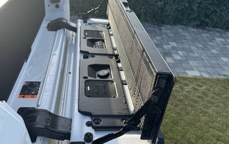 GMC Hummer EV, 2023 год, 14 900 000 рублей, 11 фотография