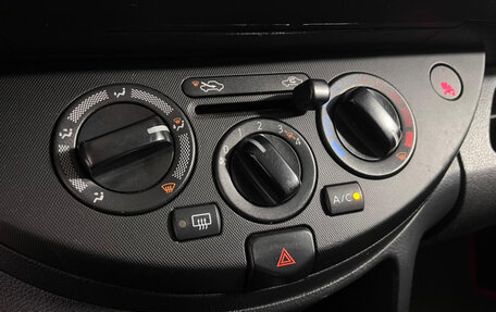 Nissan Note II рестайлинг, 2011 год, 790 000 рублей, 12 фотография