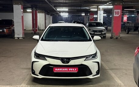 Toyota Corolla, 2021 год, 2 200 000 рублей, 1 фотография