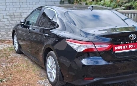 Toyota Camry, 2021 год, 2 130 000 рублей, 4 фотография