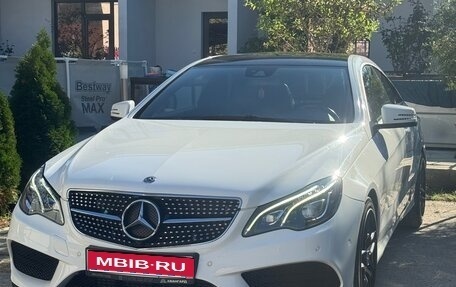 Mercedes-Benz E-Класс, 2013 год, 2 100 000 рублей, 1 фотография