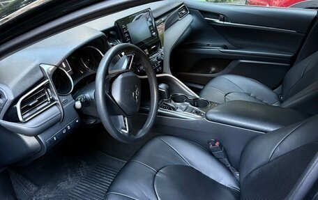 Toyota Camry, 2021 год, 2 130 000 рублей, 6 фотография