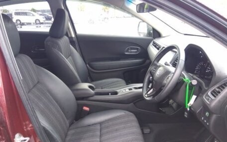 Honda Vezel, 2014 год, 2 500 000 рублей, 13 фотография