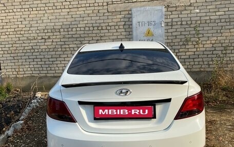 Hyundai Solaris II рестайлинг, 2015 год, 1 380 000 рублей, 6 фотография