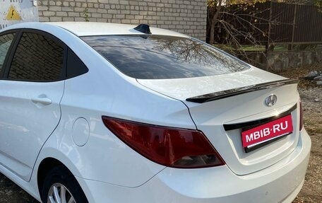 Hyundai Solaris II рестайлинг, 2015 год, 1 380 000 рублей, 5 фотография
