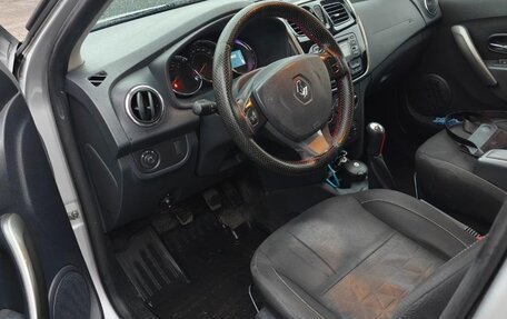 Renault Sandero II рестайлинг, 2015 год, 946 000 рублей, 5 фотография