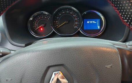 Renault Sandero II рестайлинг, 2015 год, 946 000 рублей, 9 фотография