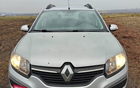 Renault Sandero II рестайлинг, 2015 год, 946 000 рублей, 3 фотография