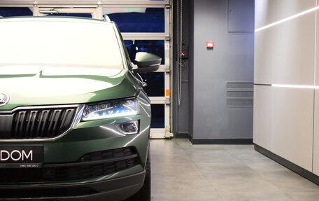 Skoda Karoq I, 2020 год, 2 300 000 рублей, 2 фотография