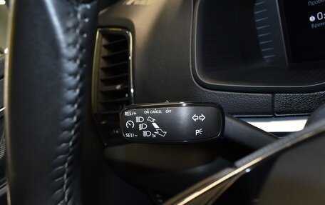 Skoda Karoq I, 2020 год, 2 300 000 рублей, 29 фотография