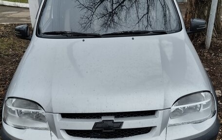 Chevrolet Niva I рестайлинг, 2006 год, 330 000 рублей, 6 фотография