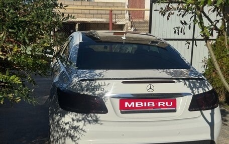 Mercedes-Benz E-Класс, 2013 год, 2 100 000 рублей, 4 фотография