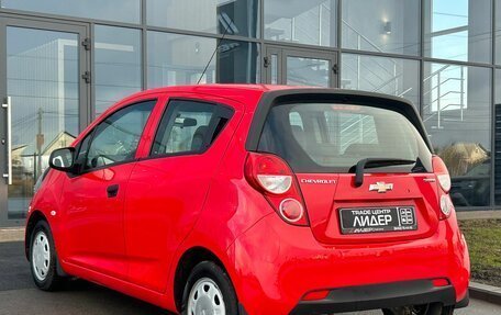 Chevrolet Spark III, 2014 год, 585 000 рублей, 4 фотография