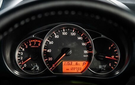 Toyota Ractis II, 2011 год, 900 000 рублей, 10 фотография