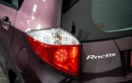 Toyota Ractis II, 2011 год, 900 000 рублей, 20 фотография