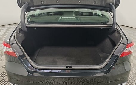 Toyota Camry, 2023 год, 4 100 000 рублей, 10 фотография