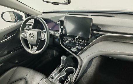 Toyota Camry, 2023 год, 4 100 000 рублей, 11 фотография