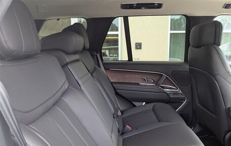 Land Rover Range Rover IV рестайлинг, 2025 год, 15 230 831 рублей, 12 фотография