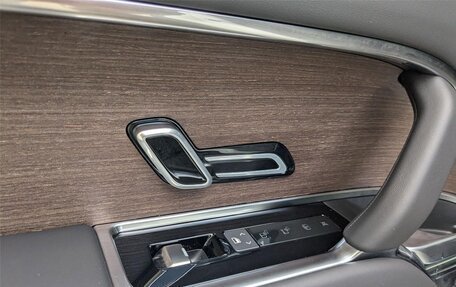 Land Rover Range Rover IV рестайлинг, 2025 год, 15 230 831 рублей, 15 фотография