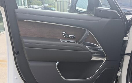 Land Rover Range Rover IV рестайлинг, 2025 год, 15 230 831 рублей, 27 фотография