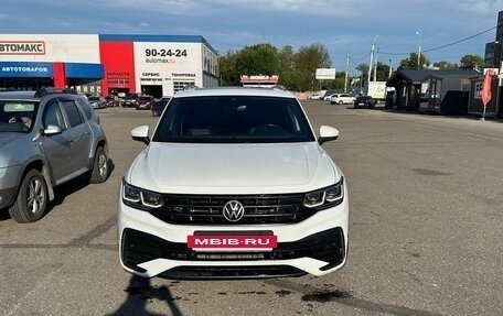 Volkswagen Tiguan II, 2021 год, 3 590 000 рублей, 8 фотография