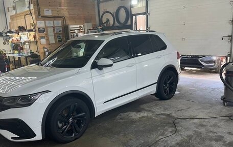 Volkswagen Tiguan II, 2021 год, 3 590 000 рублей, 14 фотография