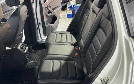 Volkswagen Tiguan II, 2021 год, 3 590 000 рублей, 19 фотография