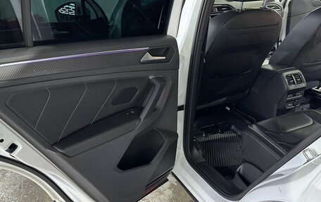 Volkswagen Tiguan II, 2021 год, 3 590 000 рублей, 20 фотография