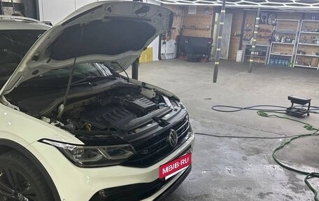 Volkswagen Tiguan II, 2021 год, 3 590 000 рублей, 15 фотография