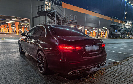 Mercedes-Benz E-Класс, 2021 год, 3 255 000 рублей, 3 фотография