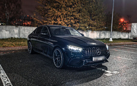 Mercedes-Benz E-Класс, 2021 год, 3 255 000 рублей, 5 фотография