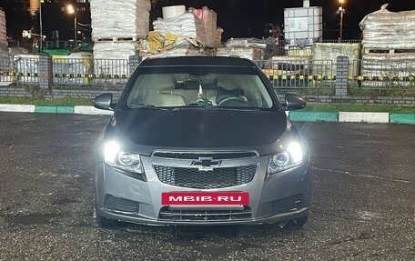 Chevrolet Cruze II, 2010 год, 500 000 рублей, 6 фотография