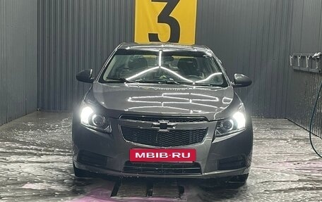 Chevrolet Cruze II, 2010 год, 500 000 рублей, 4 фотография