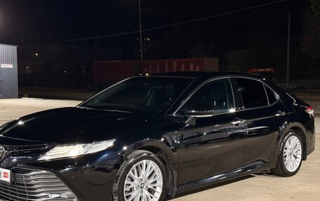 Toyota Camry, 2019 год, 2 890 000 рублей, 6 фотография