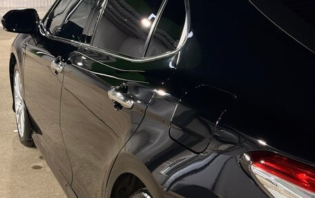 Toyota Camry, 2019 год, 2 890 000 рублей, 9 фотография