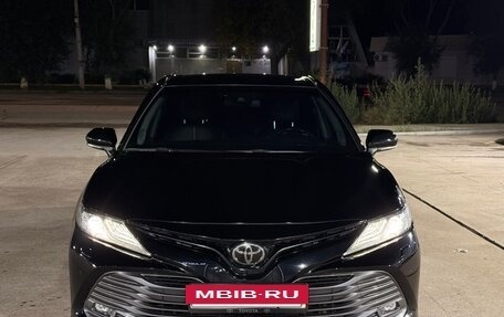 Toyota Camry, 2019 год, 2 890 000 рублей, 13 фотография