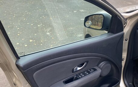 Renault Fluence I, 2010 год, 530 000 рублей, 13 фотография