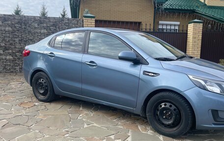 KIA Rio III рестайлинг, 2015 год, 950 000 рублей, 4 фотография