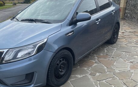 KIA Rio III рестайлинг, 2015 год, 950 000 рублей, 2 фотография